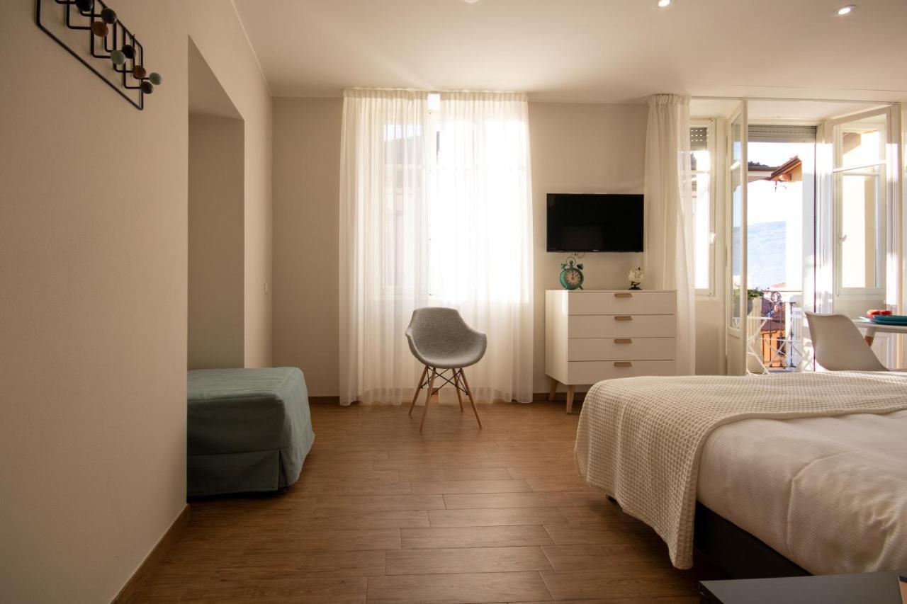 Aqualago Casa Vacanze Apartment D Вербания Екстериор снимка